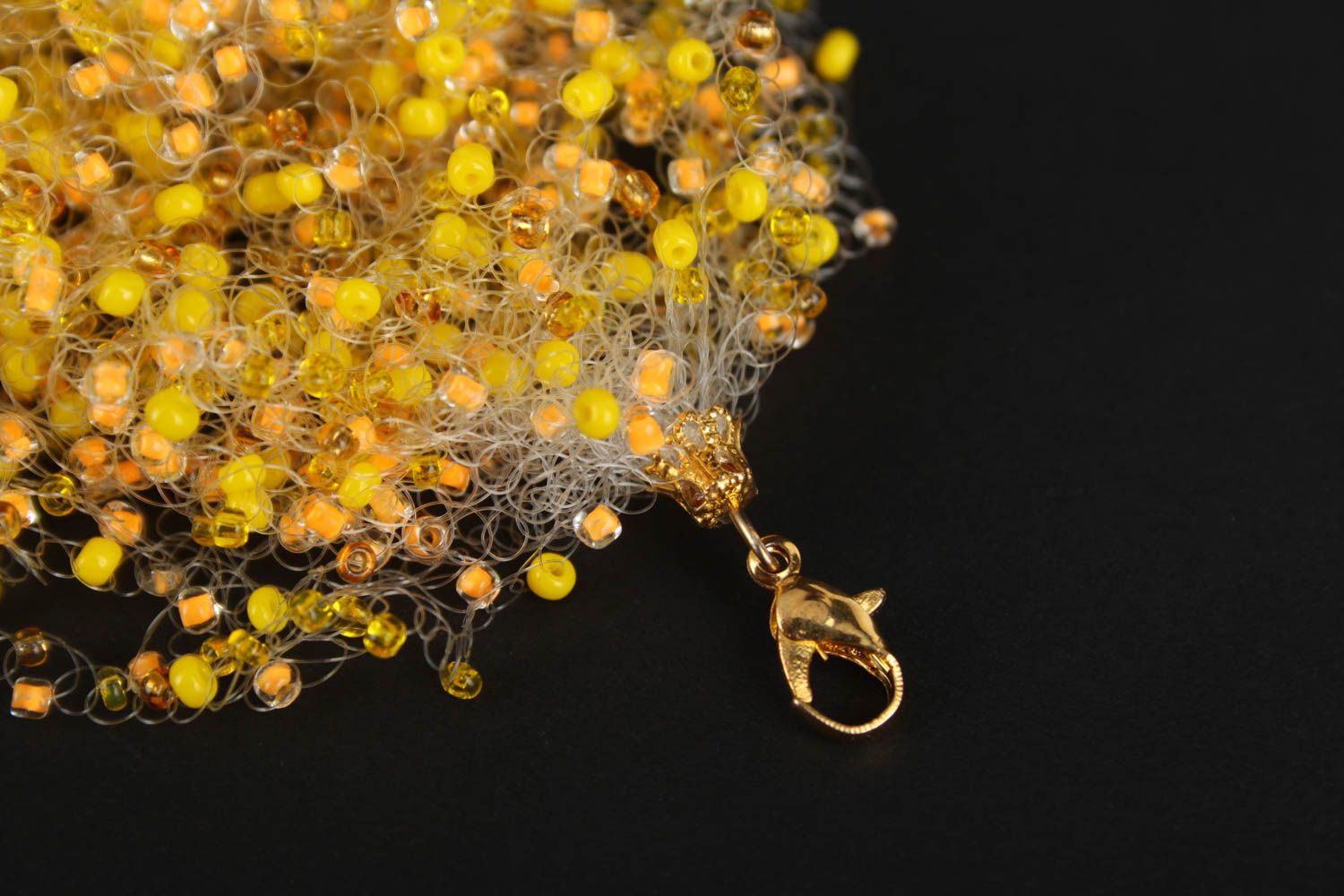 Bracelet perles rocaille Bijou fait main jaune original Accessoire femme photo 4