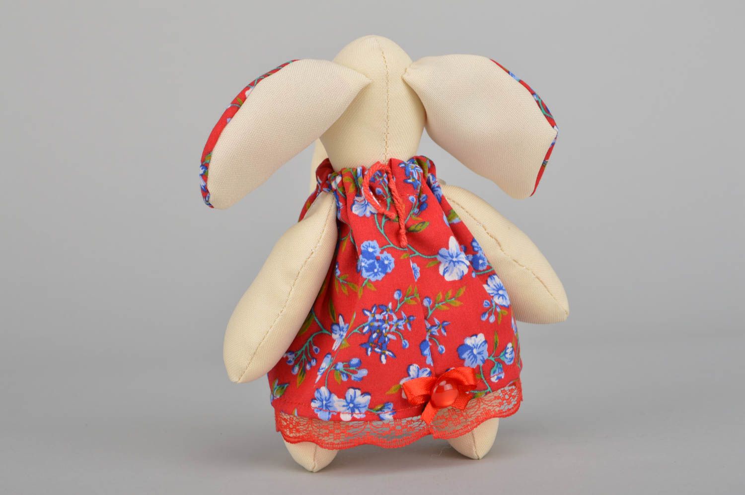 Jouet éléphant en robe rouge à fleurs en coton fait main pour enfant joli photo 4