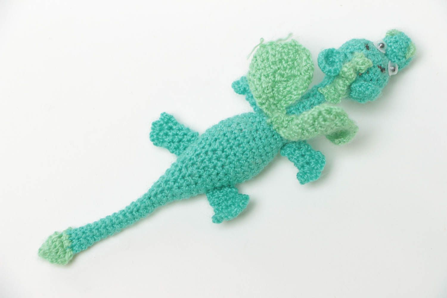 Мягкая вязаная игрушка дракон ручной работы красивая авторская милая детская фото 3