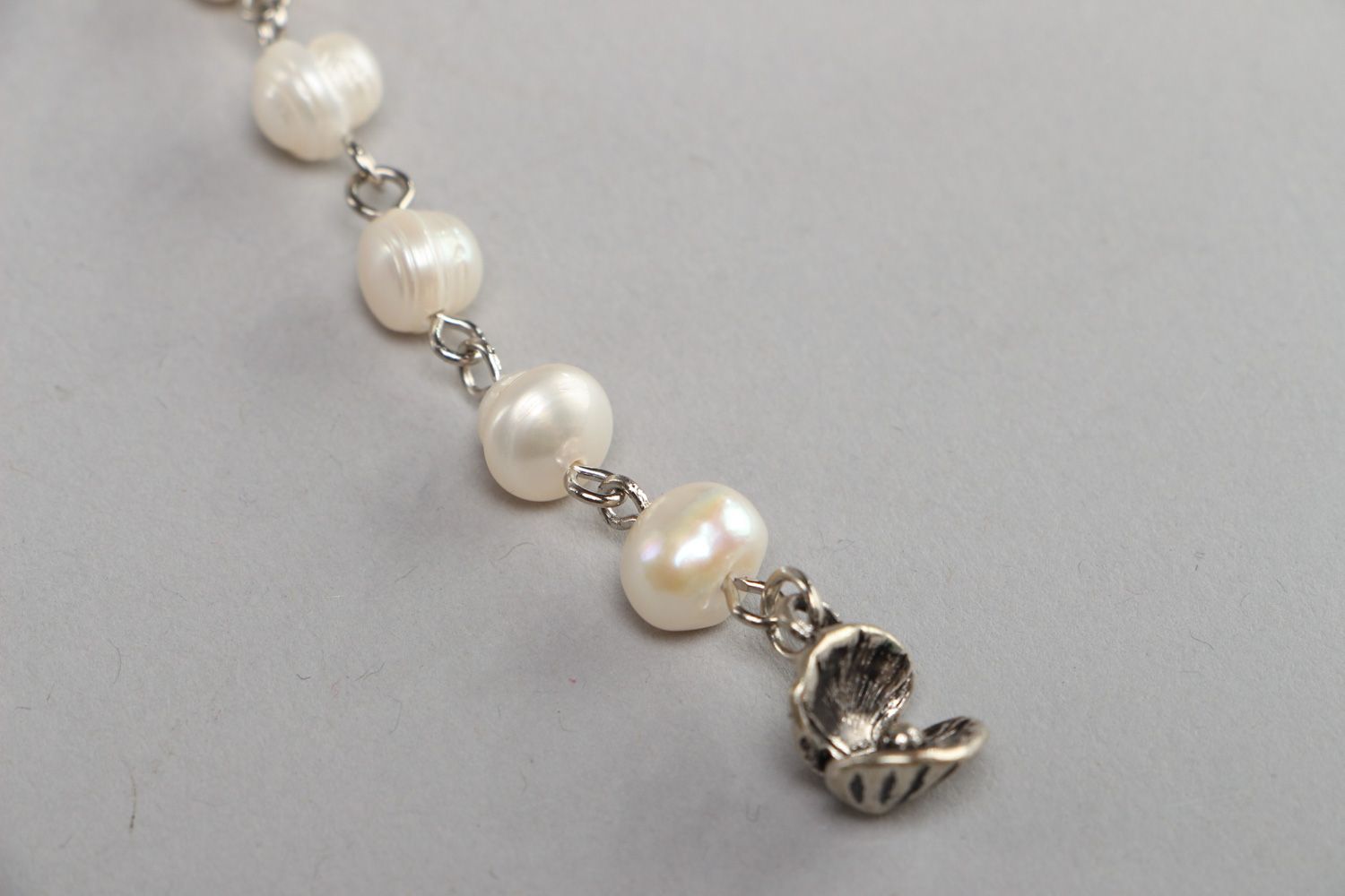 Handmade exquisite metal bookmark with pearl charm for lovers of reading photo 2