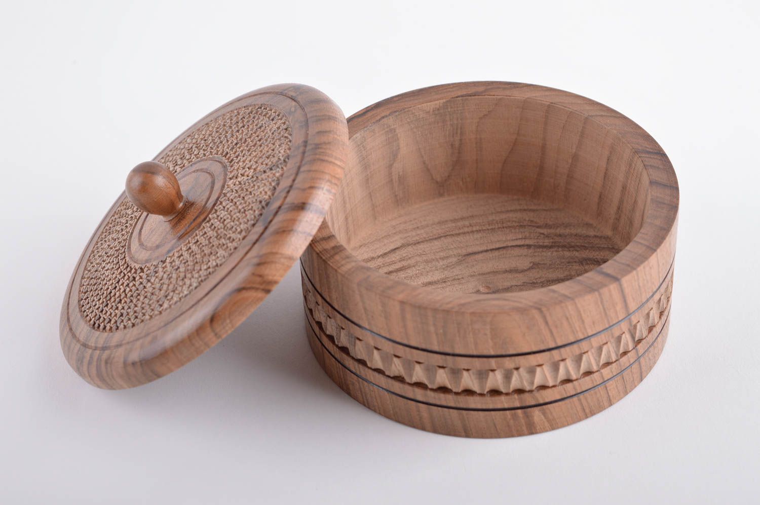 Beautiful handmade wooden box round jewelry box design gift ideas for girls photo 4