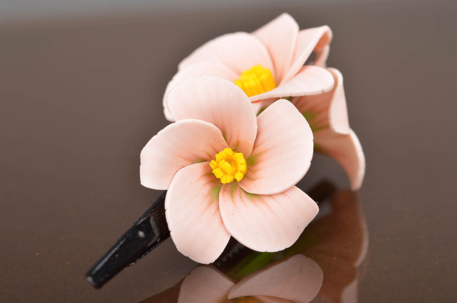 Handmade metal hair clip with volume flowers molded of polymer clay Sakura photo 5