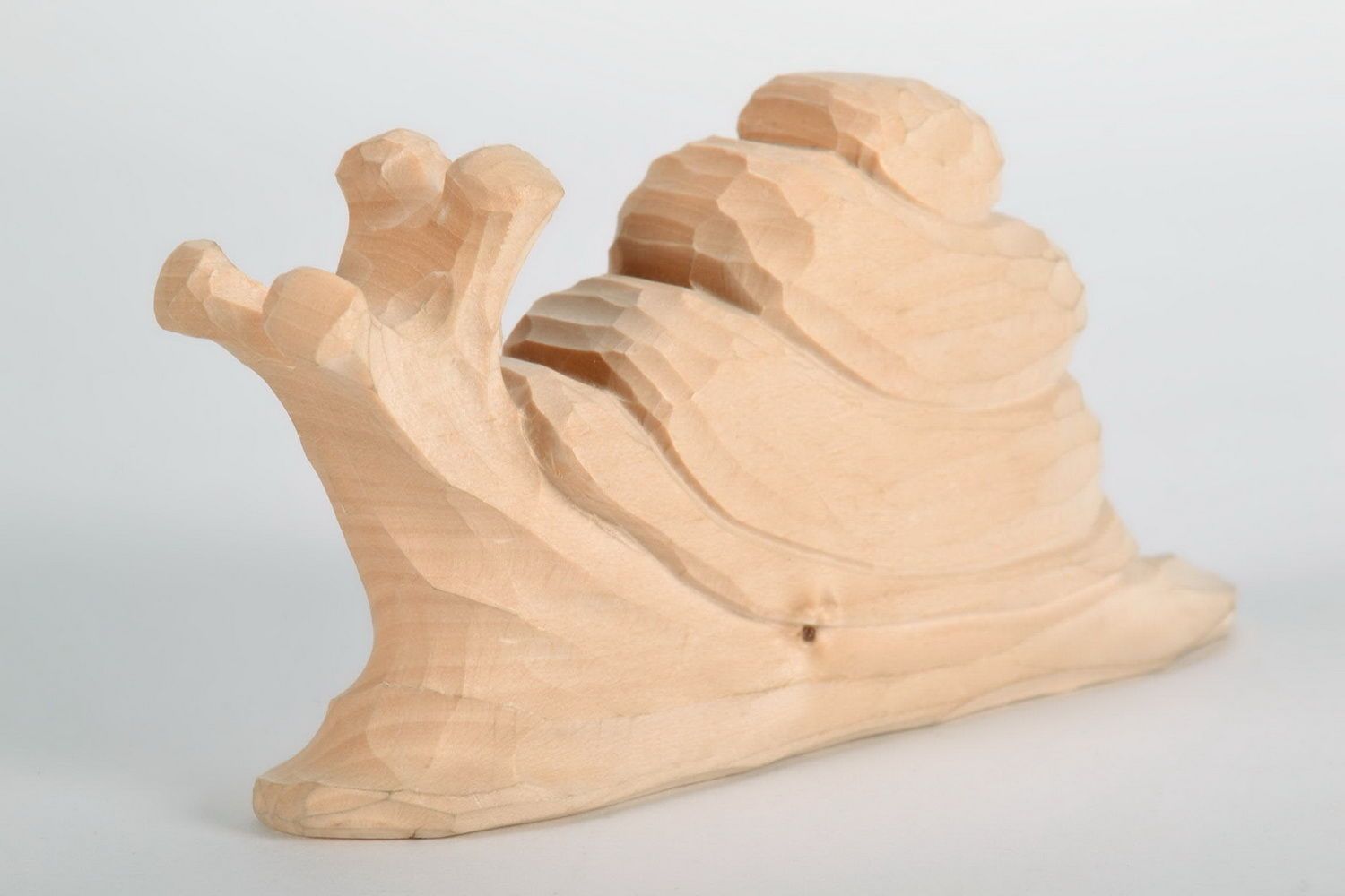 Figurine en bois Escargot faite main photo 1