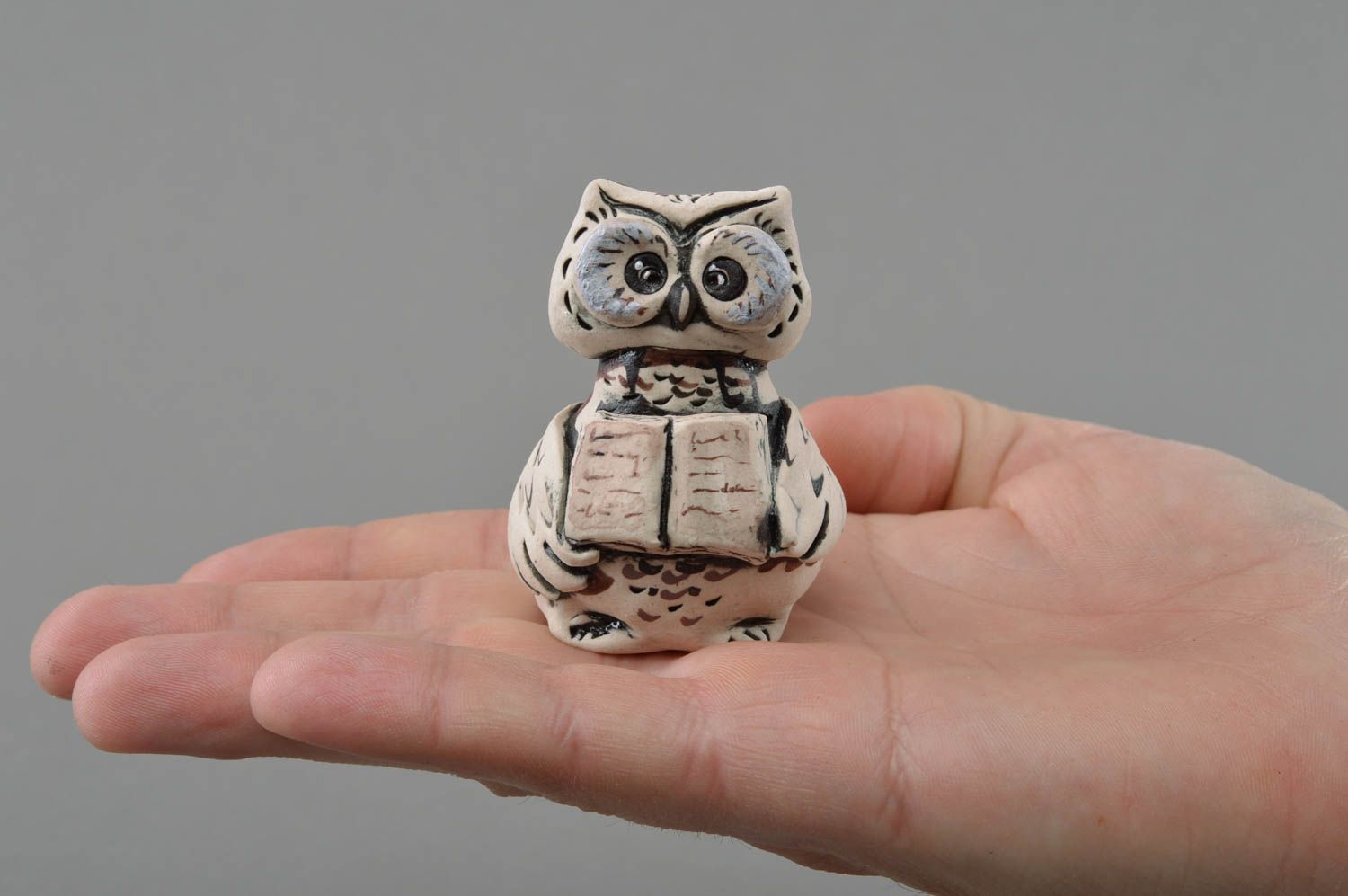 Beautiful homemade painted porcelain statuette of owl for interior decor photo 4