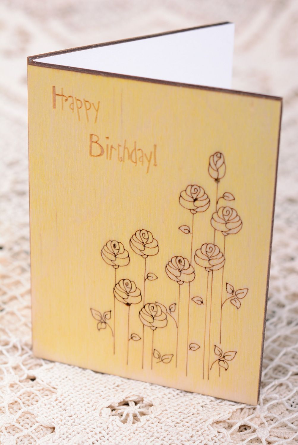 Поздравительная деревянная открытка с днем рождения фото 1