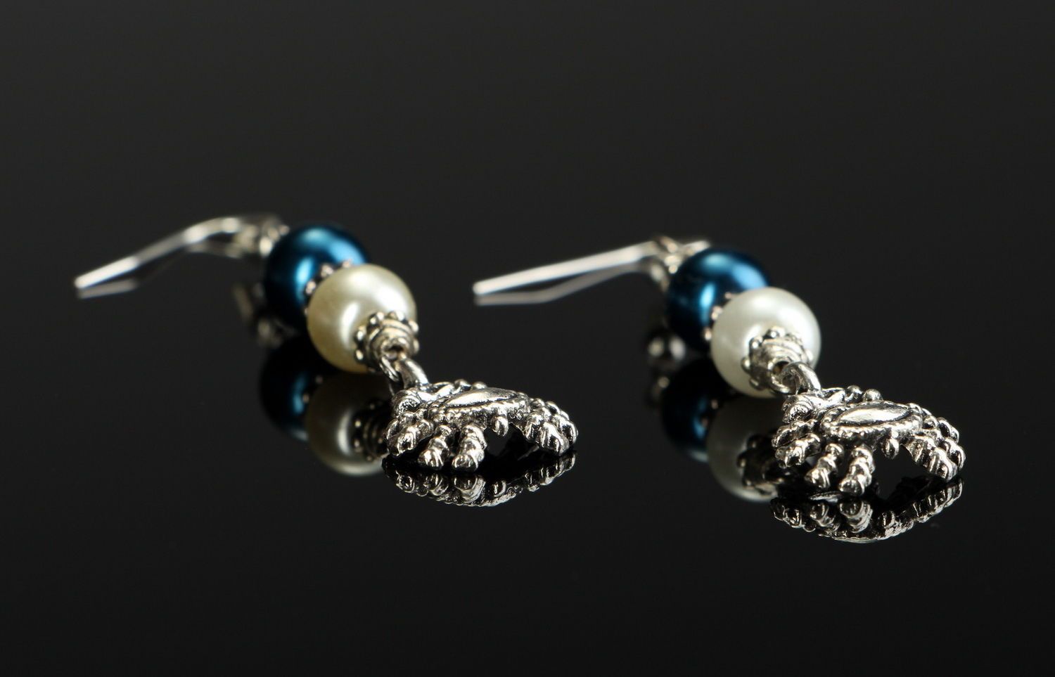 Steel earrings with pearls Pearl crab photo 2