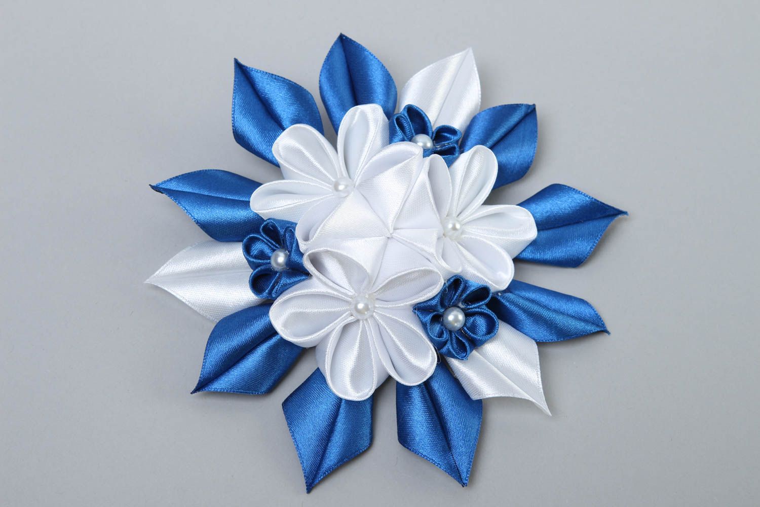 Barrette à cheveux fleur fait main grande blanc bleu Accessoire fille cadeau photo 2