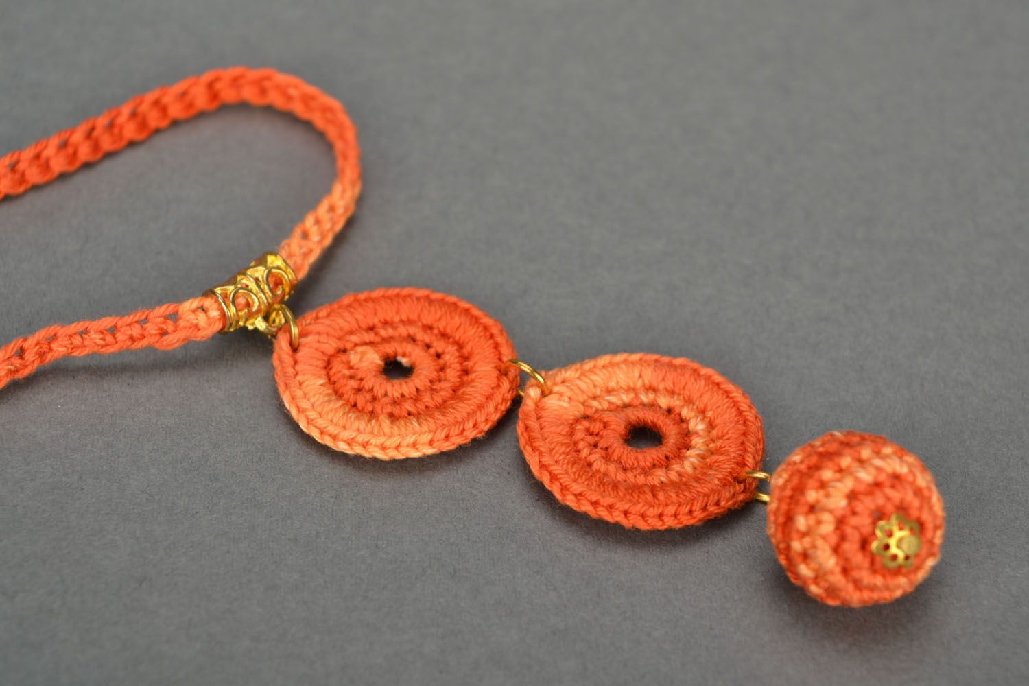 Homemade crochet pendant Orange photo 3