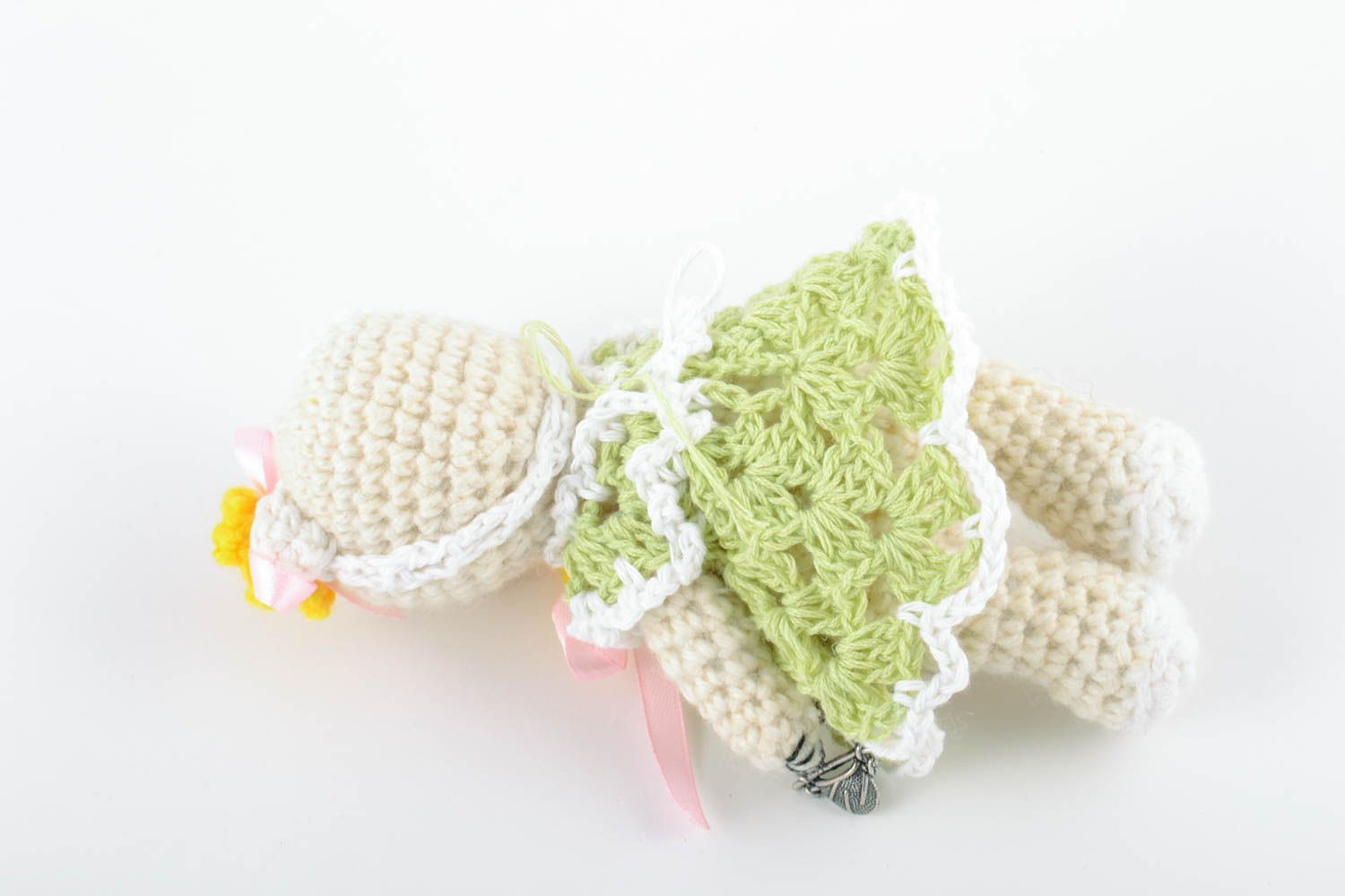 Petit jouet décoratif tricoté en laine fait main original pour enfant et maison photo 5