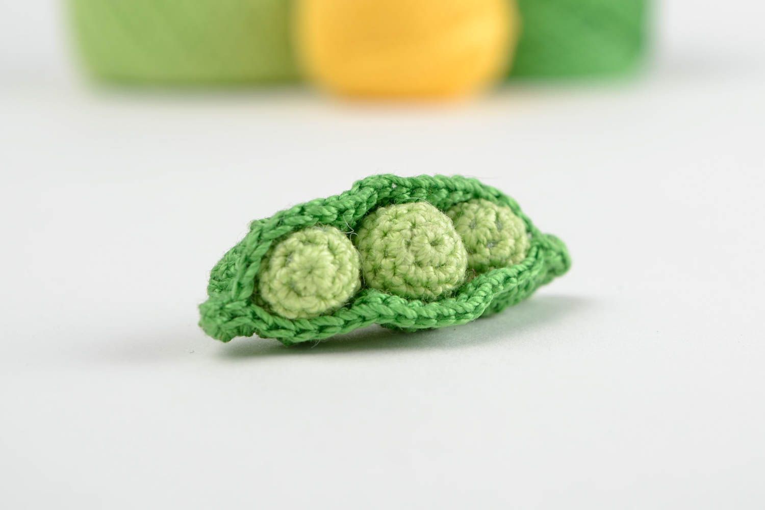 Handmade Deko Gemüse Spielzeug für Babys gehäkeltes Gemüse grüne Erbse foto 1