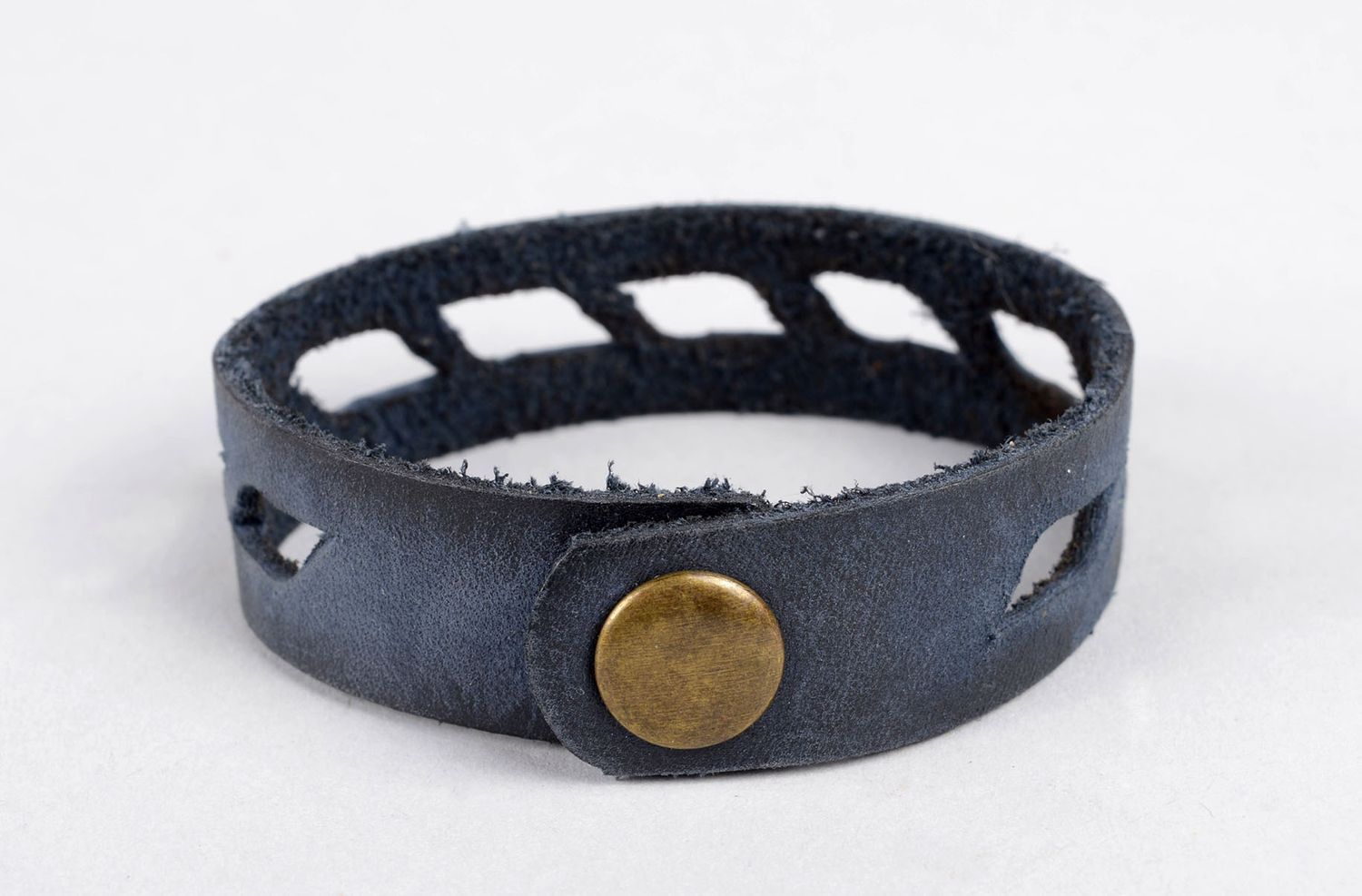 Accessoire bracelet Bijou fait main en vrai cuir bleu foncé Cadeau original photo 2
