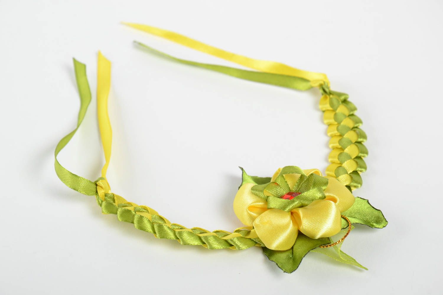 Pulsera artesanal de cintas de raso verde accesorio para mujer regalo original foto 3