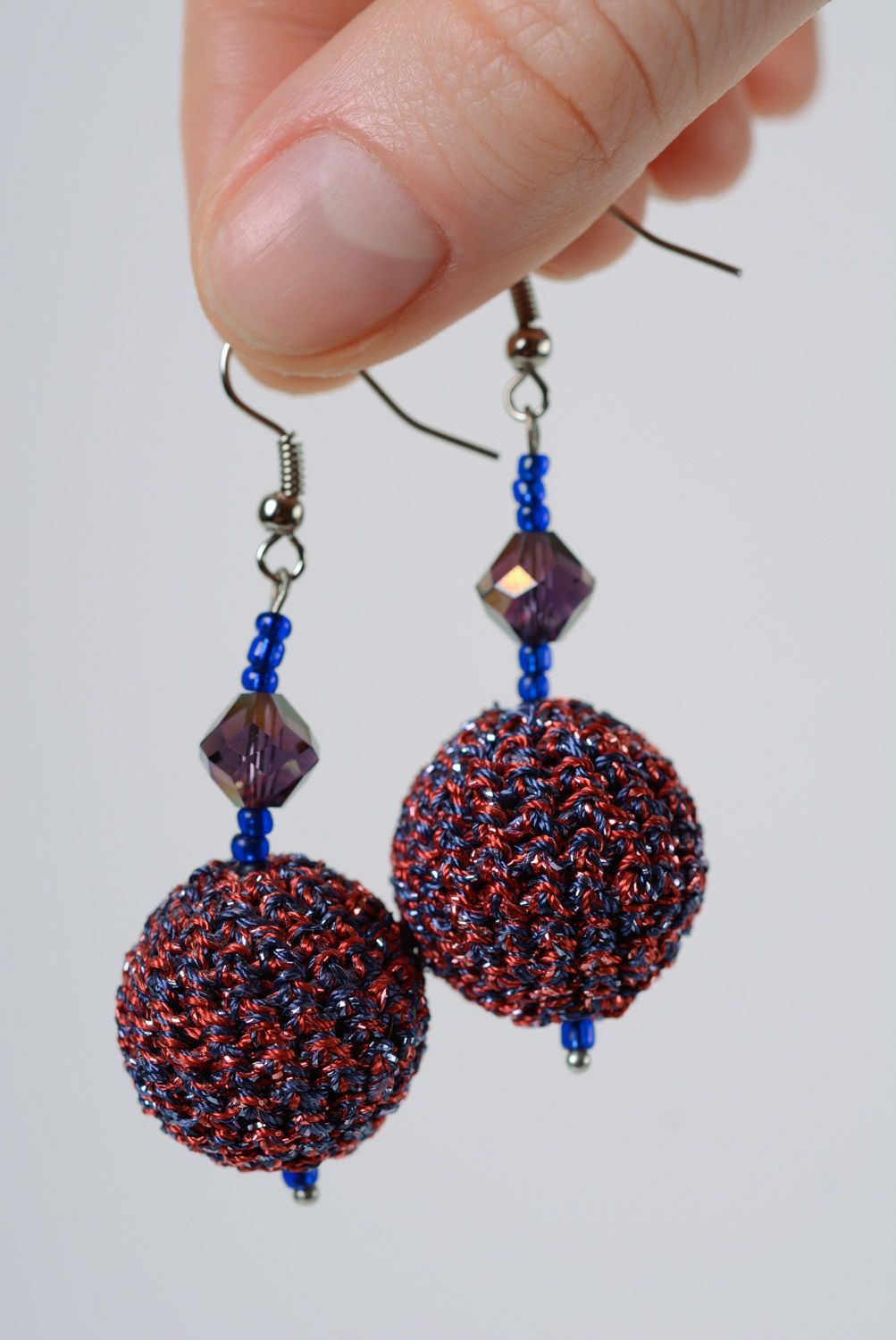 Beautiful handmade blue beaded earrings crocheted over with cotton threads photo 2