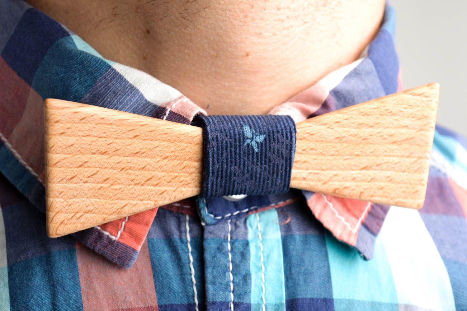 Handmade wooden bow tie stylish accessories for men designer bow tie for guys photo 1
