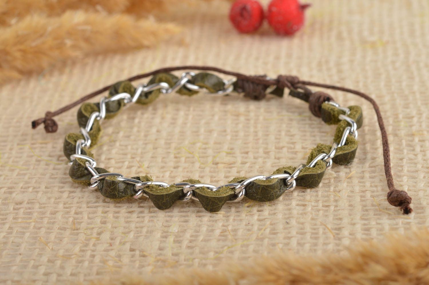 Bracelet cuir Bijou fait main chaîne Accessoire femme olive design original photo 1