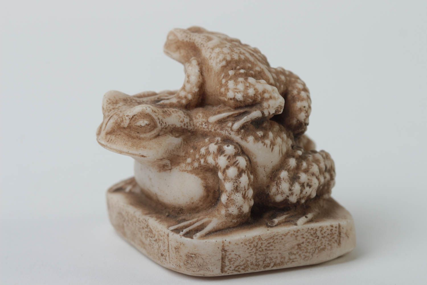 Figurine décorative fait main Petite statue Déco maison Netsuke Deux grenouilles photo 2