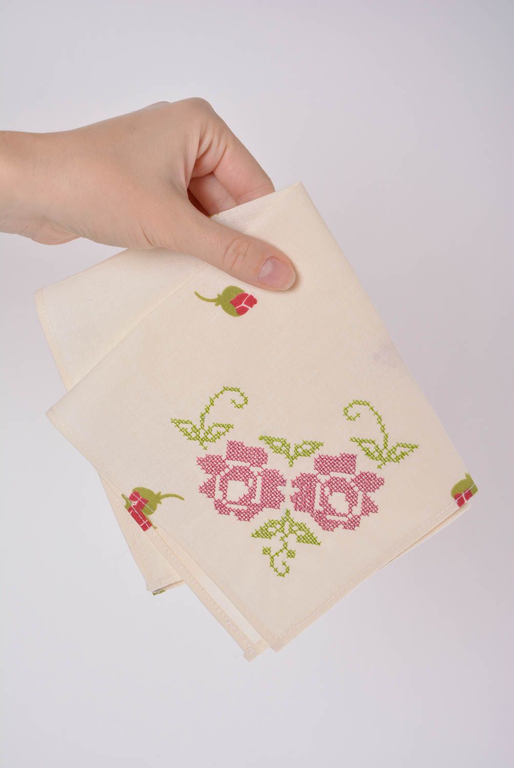 Set of 6 cotton designer table dinner napkins with handmade embroidery flowers photo 2