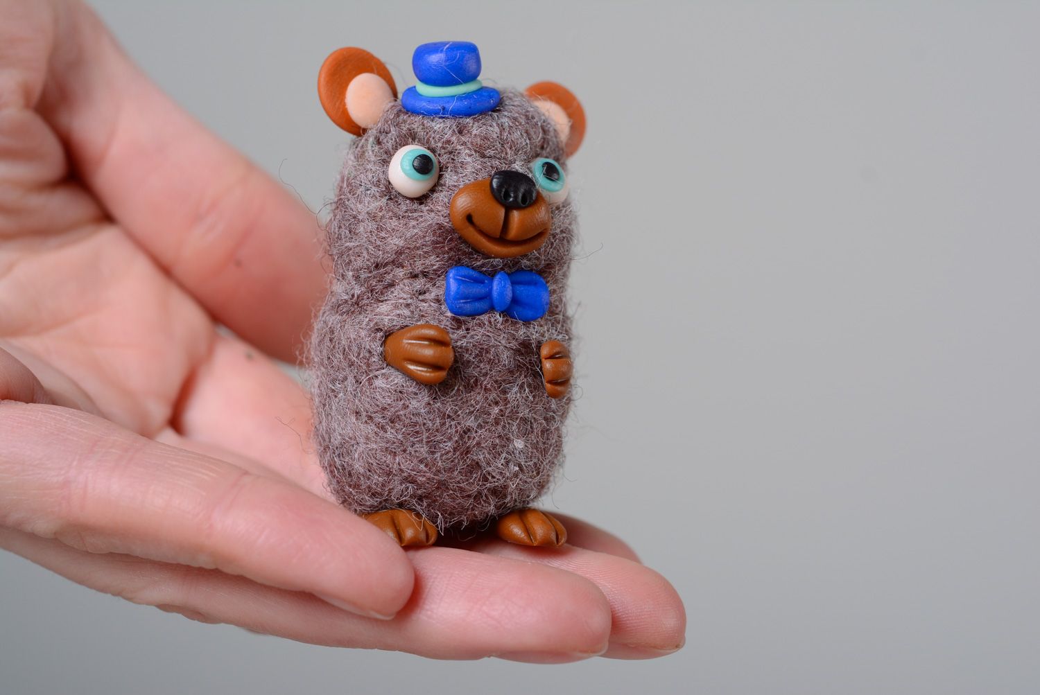 Homemade felted wool figurine with polymer clay photo 5