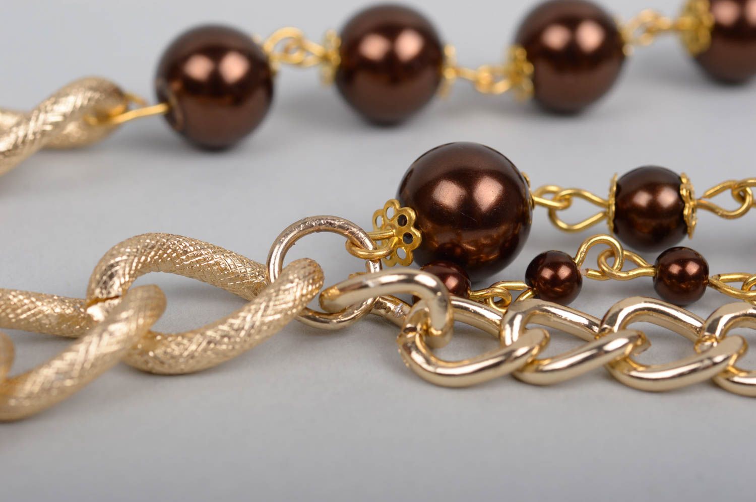 Collier multirang Bijou fait main chaînes perles plastiques marron Cadeau femme photo 3