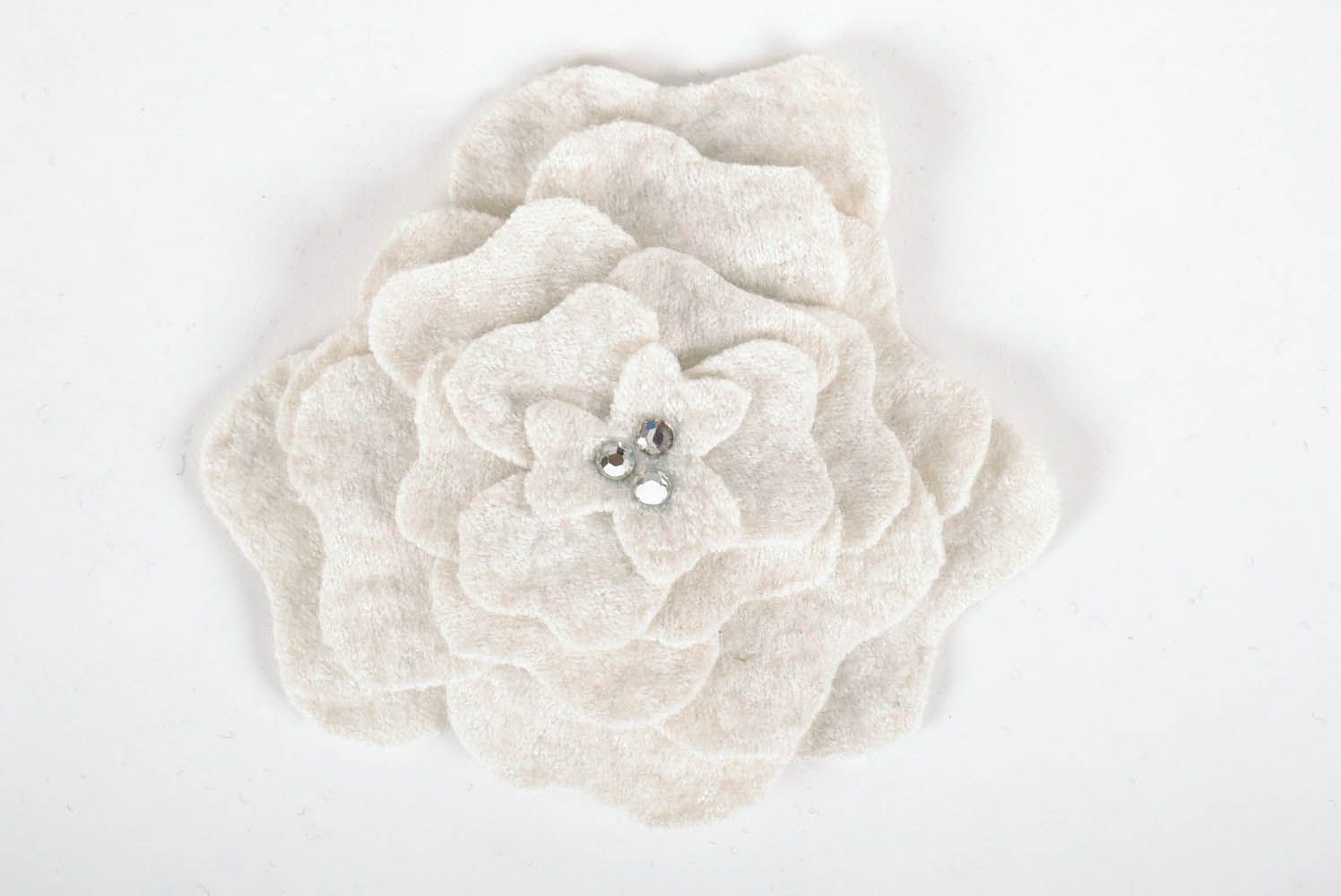 Grande broche fleur en laine Fleur blanche  photo 2