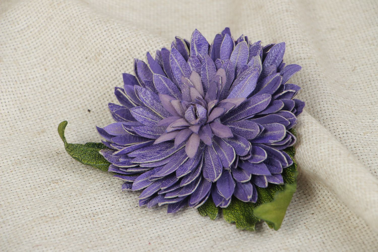 Handmade large genuine leather flower brooch of violet color photo 5