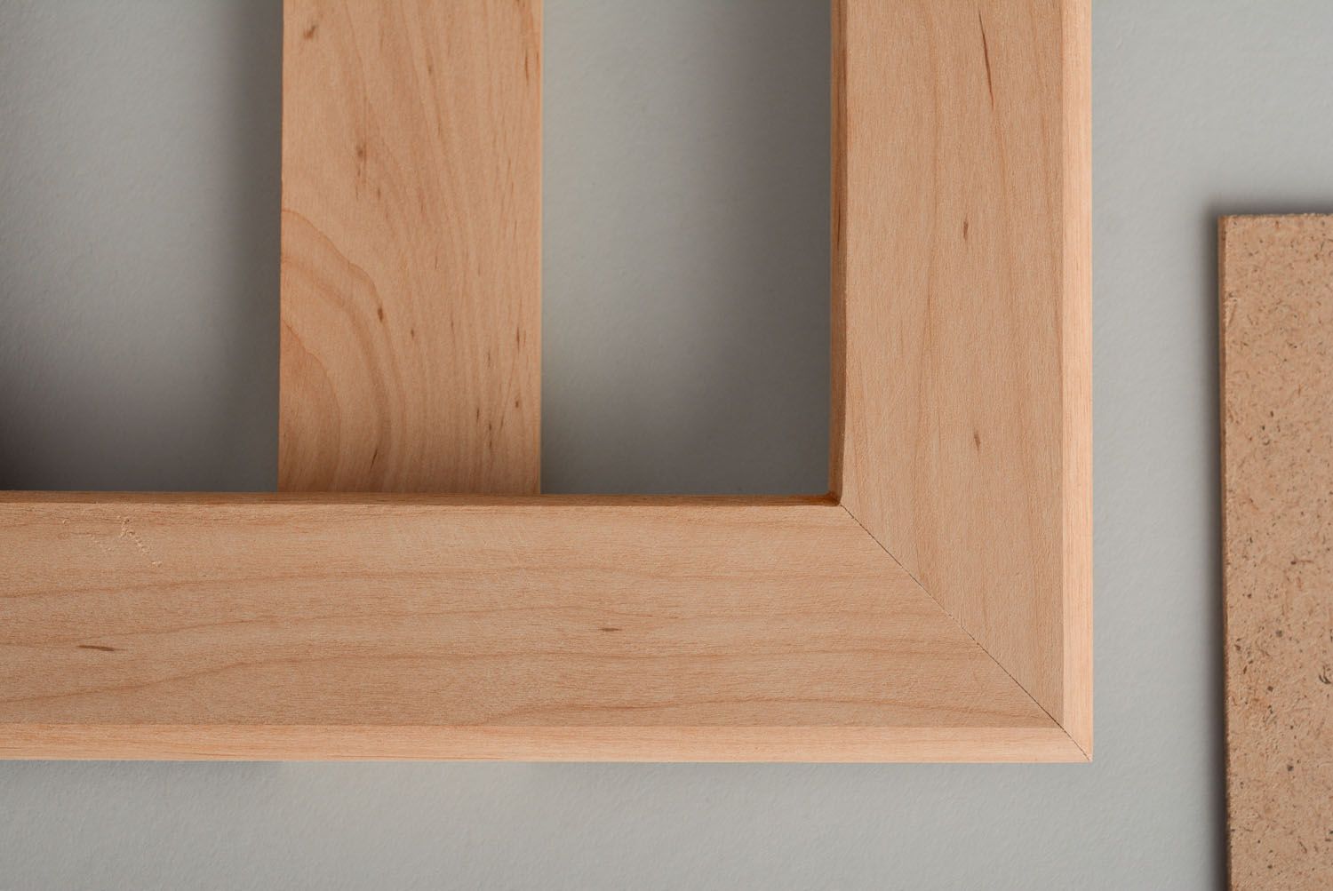 Base de madera para marco de fotos foto 5
