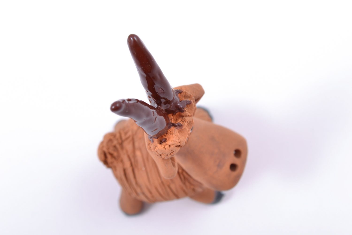 Figurine décorative Bouc terre cuite brune couleurs acryliques faite main photo 3