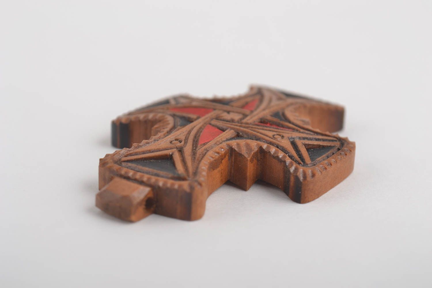 Pendentif croix fait main Bijou ethnique en bois Accessoire femme original photo 4