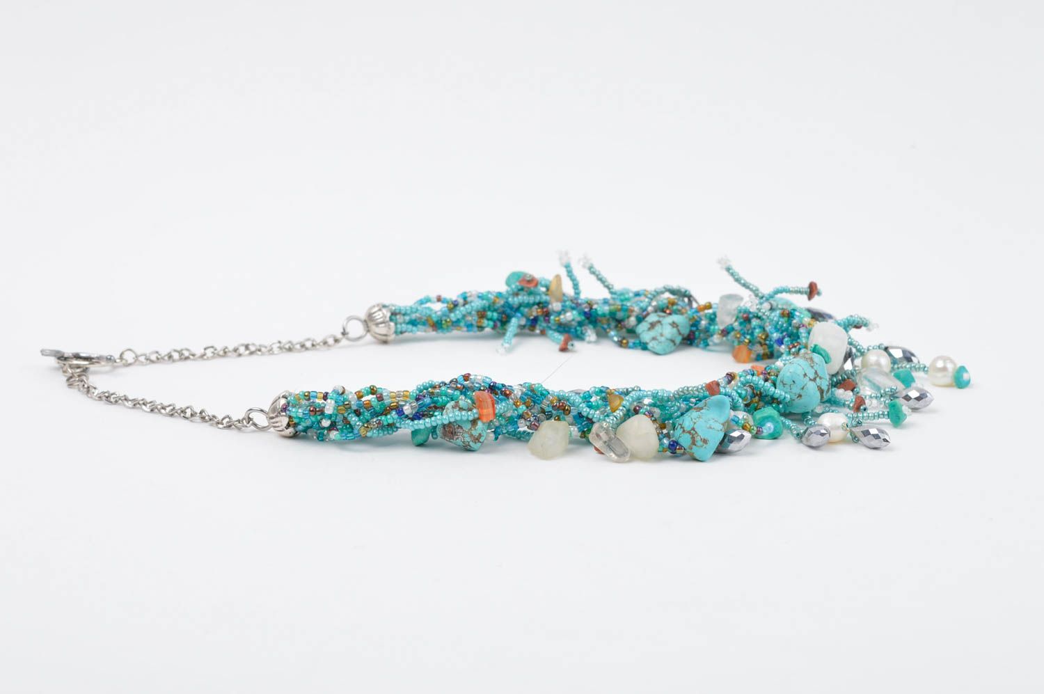 Украшение ручной работы ожерелье из бисера колье из бисера с камнями голубое фото 2