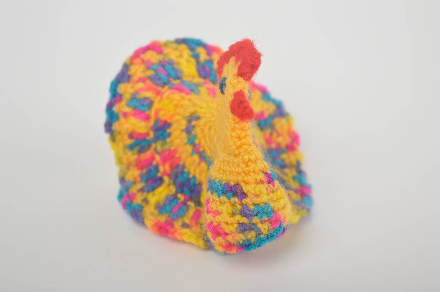Peluche poule multicolore Jouet fait main tricot design original Déco maison photo 3