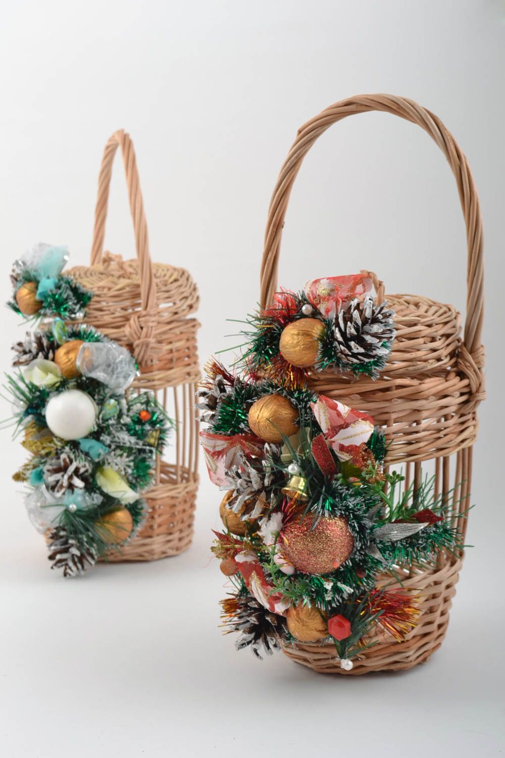 Handmade decorative holiday unusual wicker basket with lid for Easter decor photo 1