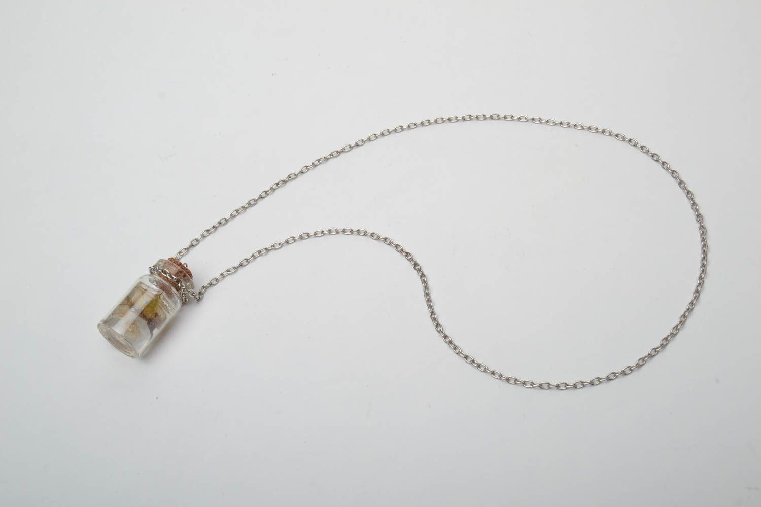 Interior pendant Bottle with Chain photo 5
