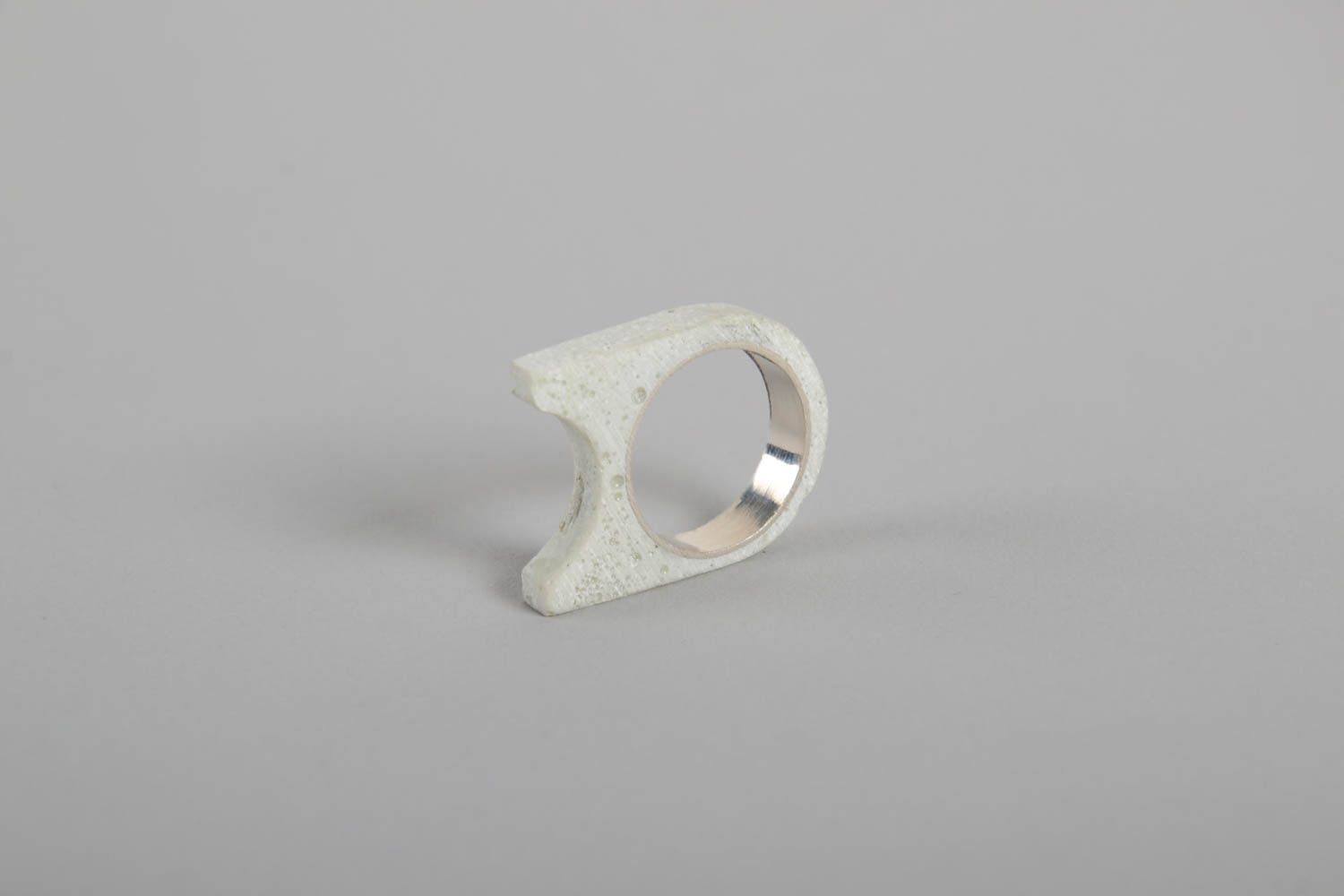Кольцо ручной работы из бетона эксклюзивное кольцо необычное женское кольцо фото 4