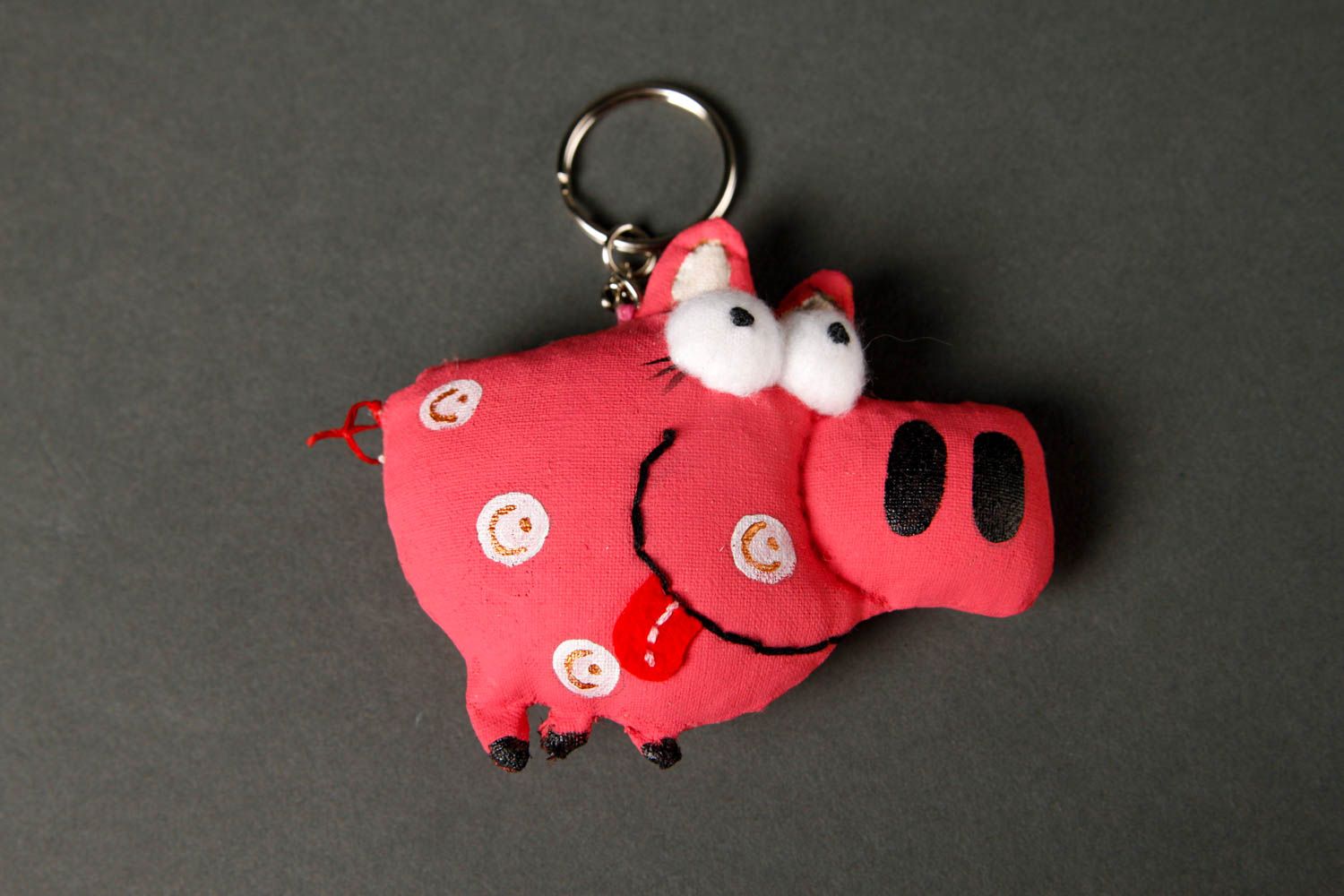 Porte-clés fait main Porte-clefs design cochon rose en tissu Cadeau original photo 3