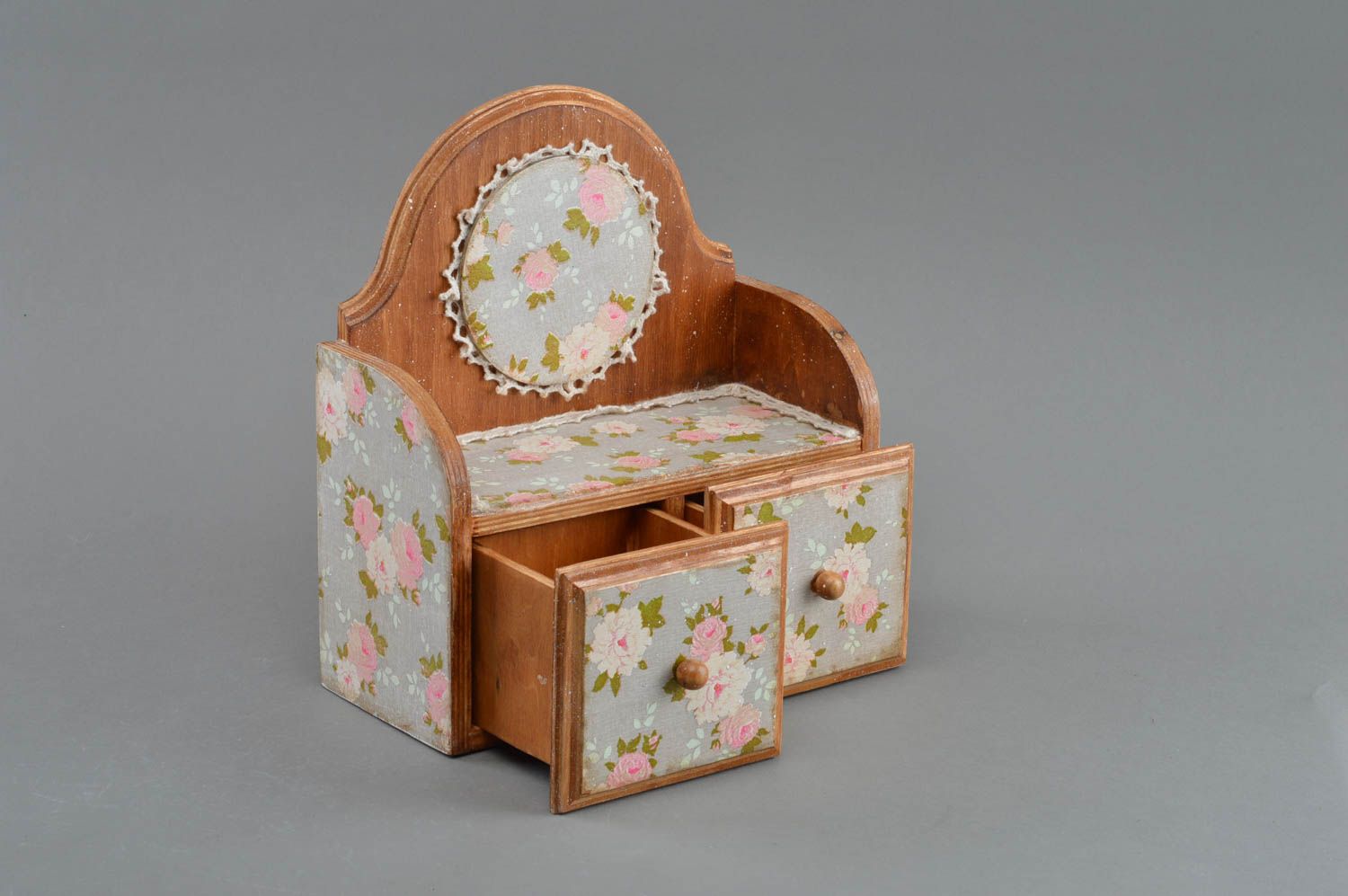 Beautiful homemade designer decoupage wooden jewelry box Mini-Dresser photo 2