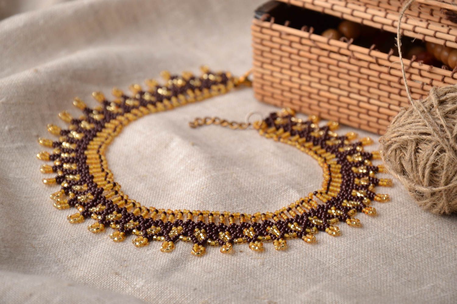 Handmade beaded necklace photo 1