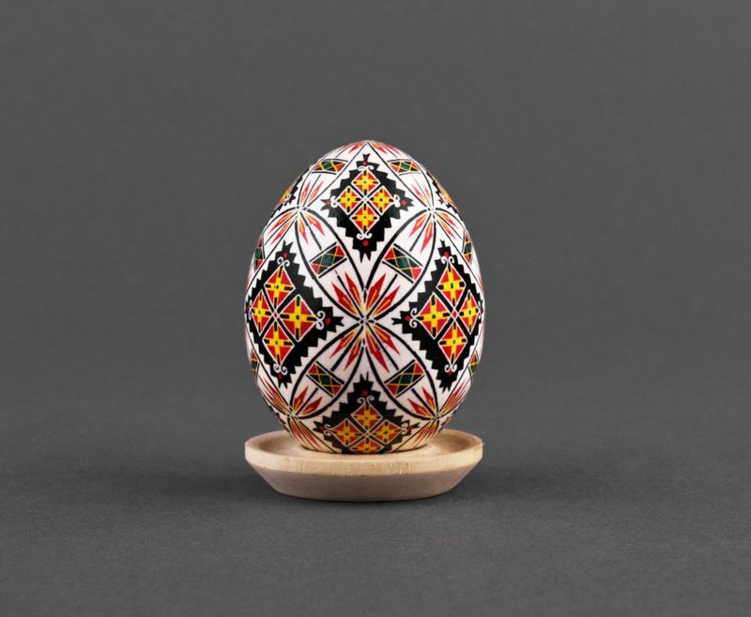 Huevo de Pascua  hecho a mano foto 3
