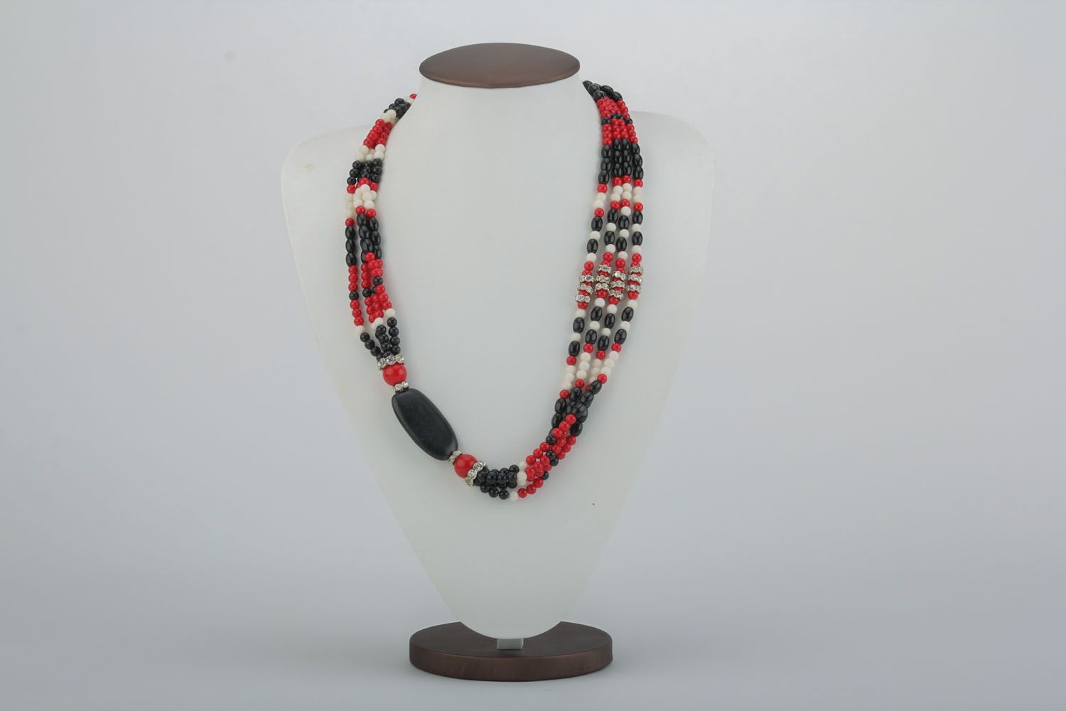 Red and black necklace with natural stones photo 3