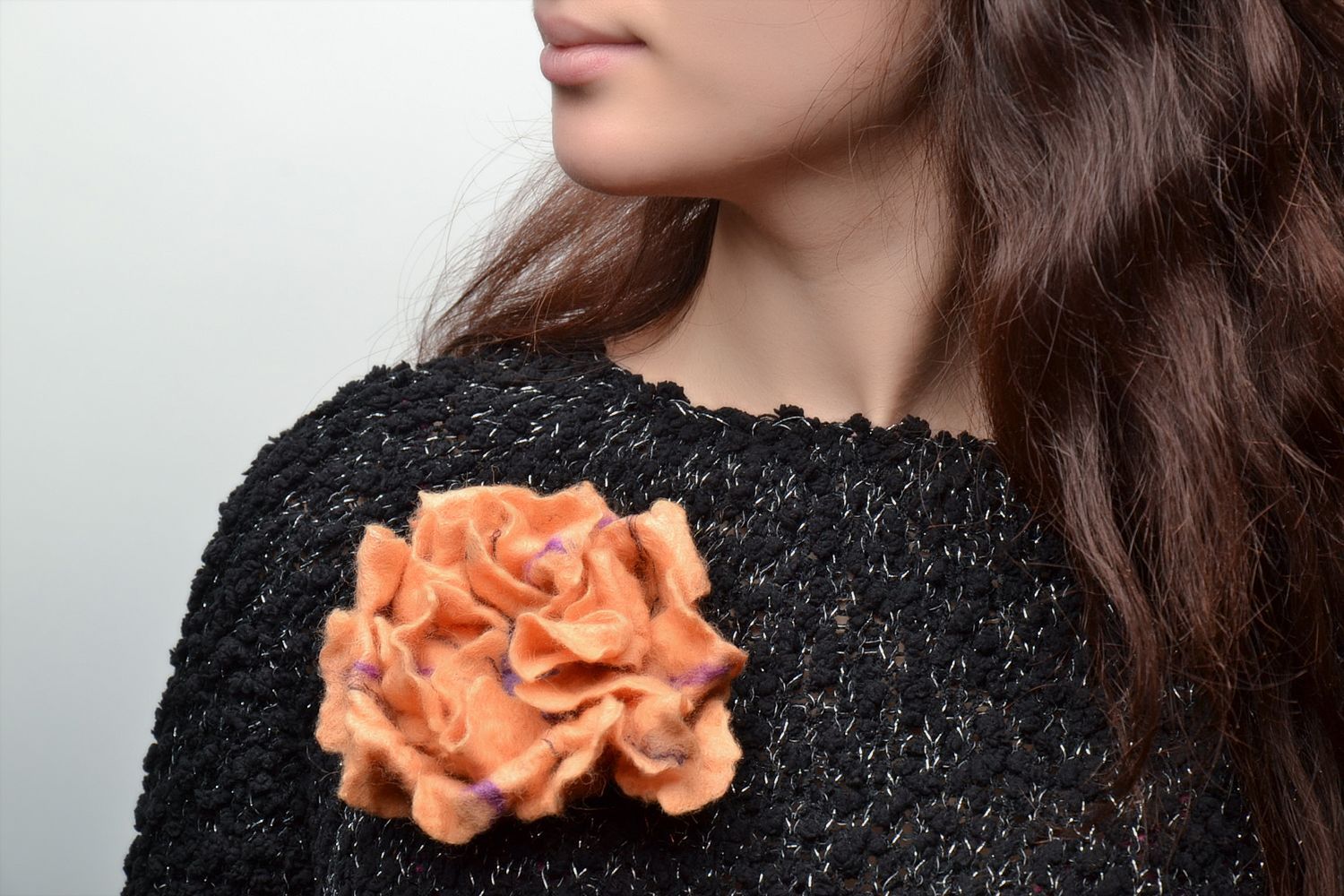 Wool felted brooch in the shape of magnificent flower photo 2
