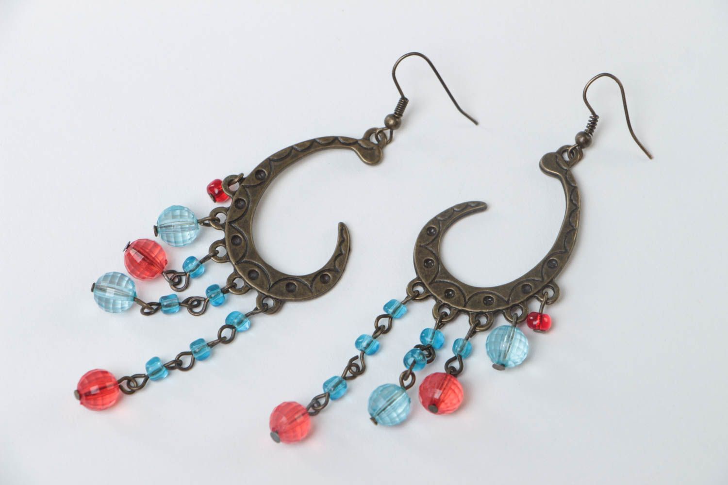 Handgemachte Ohrringe lange Metall Ohrringe bunt Juwelier Modeschmuck originell foto 2
