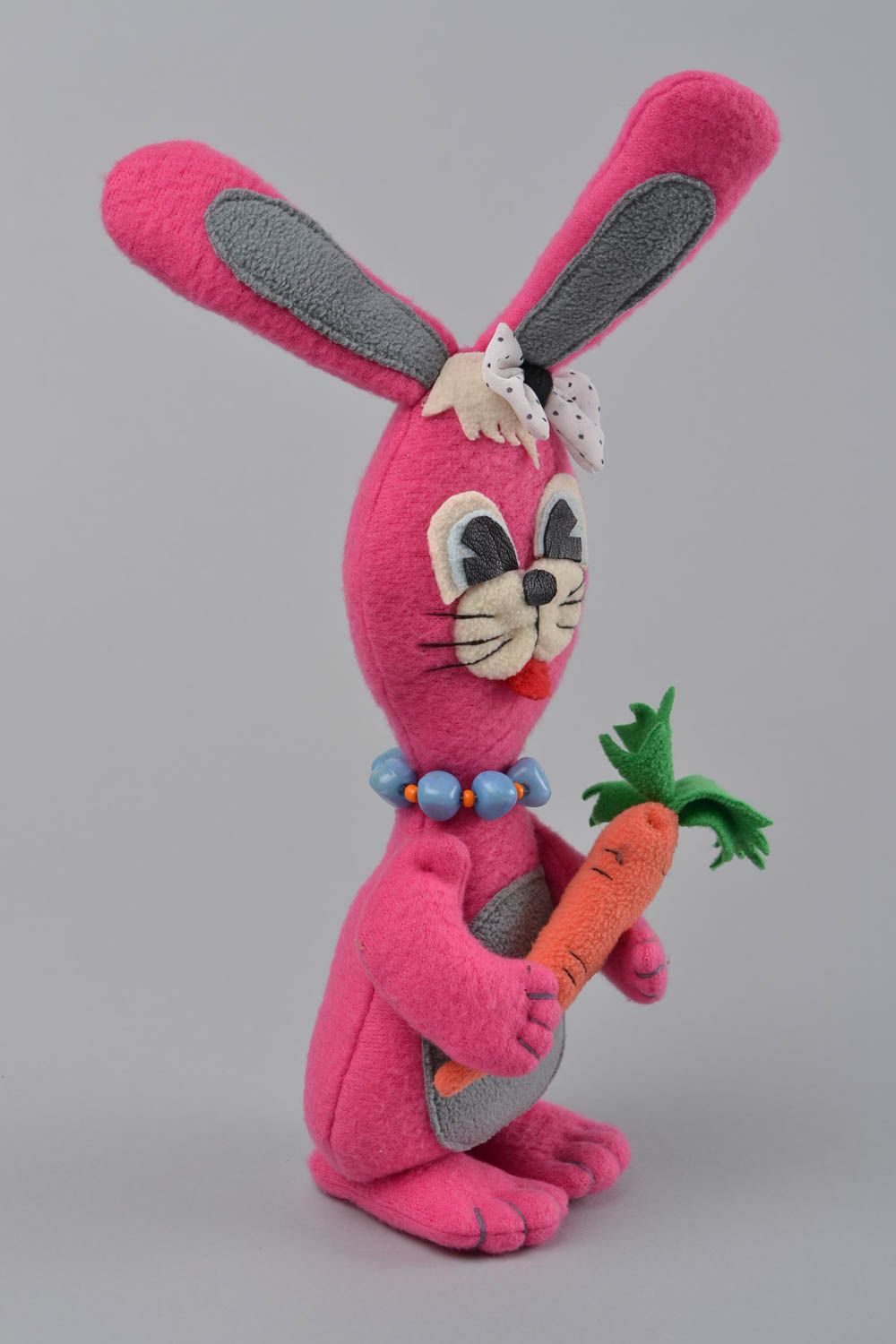 Мягкая игрушка ручной работы заяц розовый из флиса детская авторского дизайна фото 3