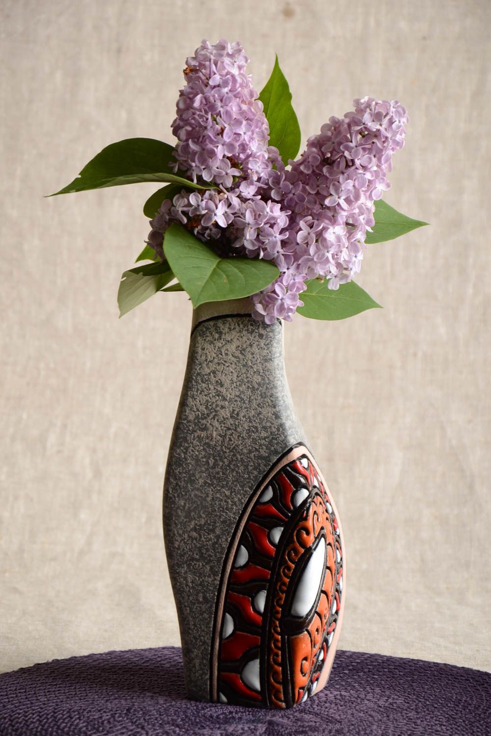 Полуфарфоровая ваза из глины ручной работы расписная оригинальная объемом 800 мл фото 1