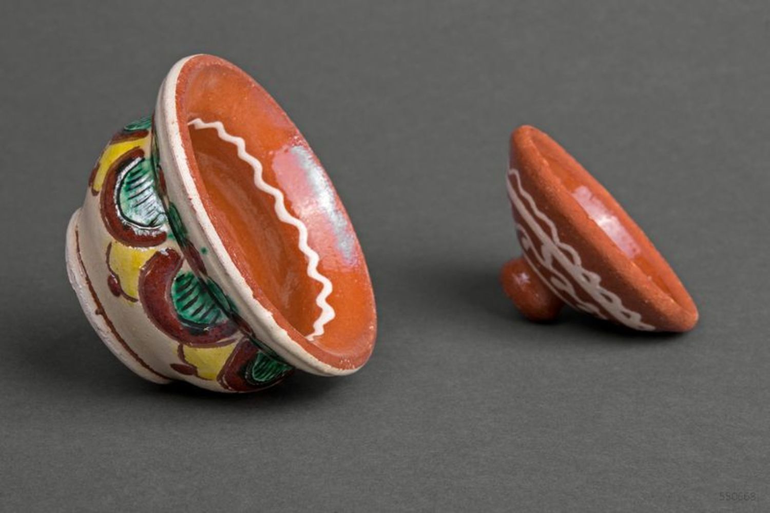 Saliera di argilla con coperchio fatta a mano Barattolo in ceramica per sale
 foto 4