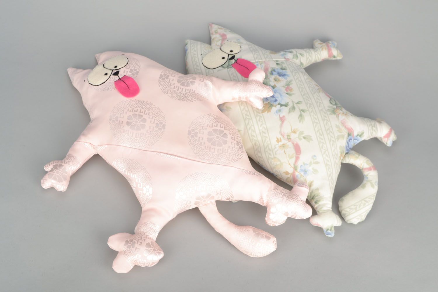 Мягкая игрушка подушка Розовый кот фото 4