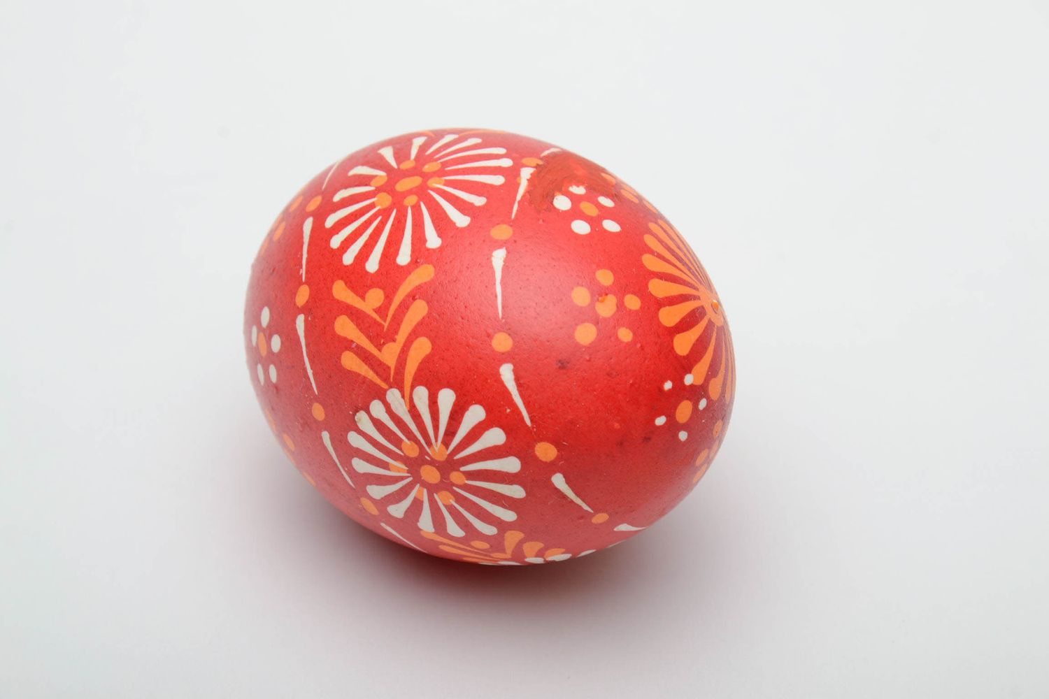 L'uovo decorativo fatto a mano pysanka dipinta a mano pasquale ucraina 

 foto 4