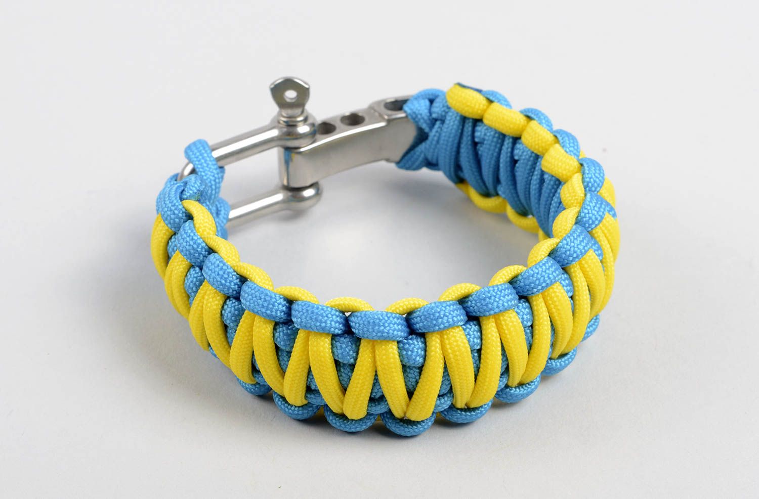 Beautiful handmade woven bracelet cord bracelet designs survival bracelet photo 1