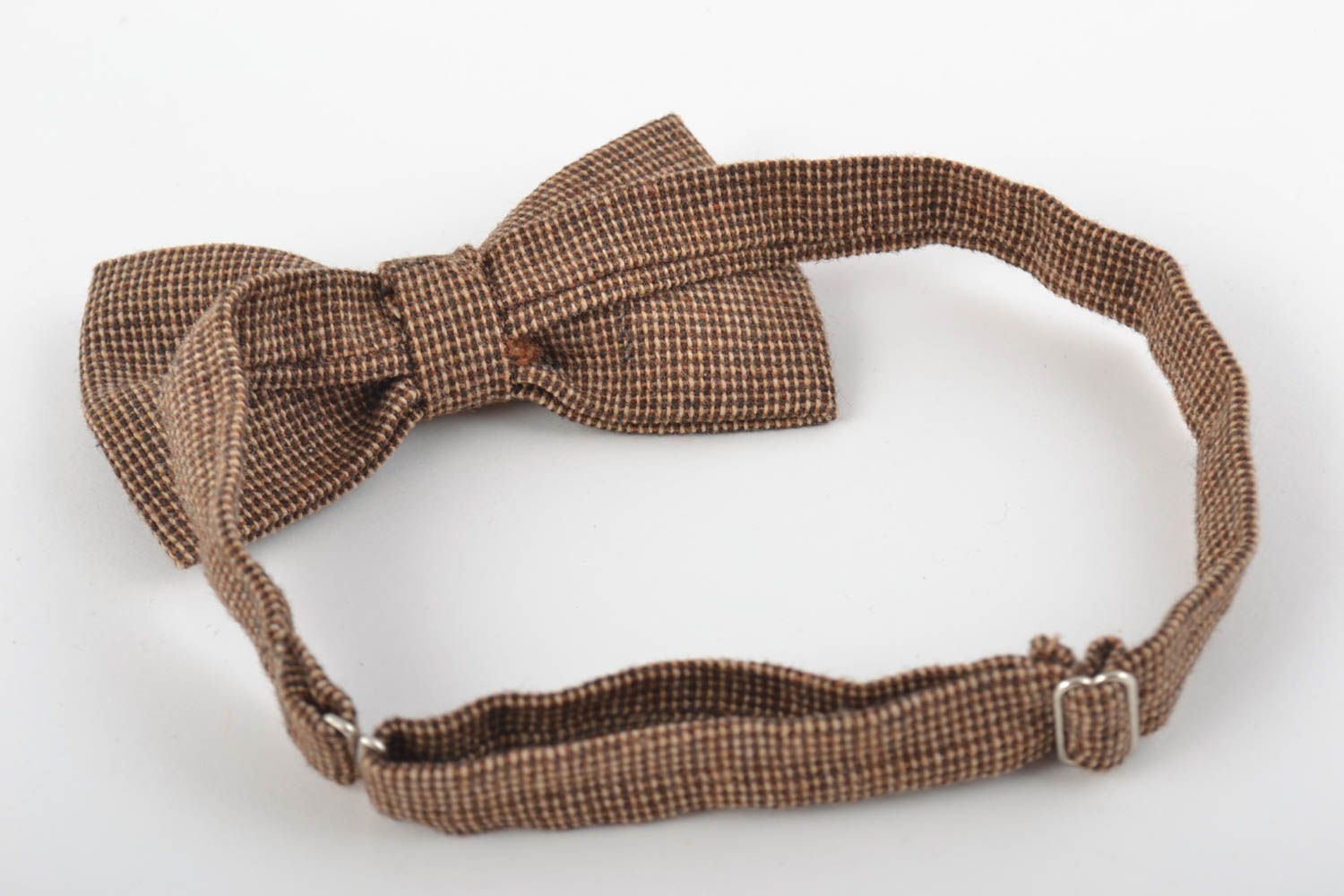 Handmade beautiful checkered fabric bow tie of unusual design photo 3