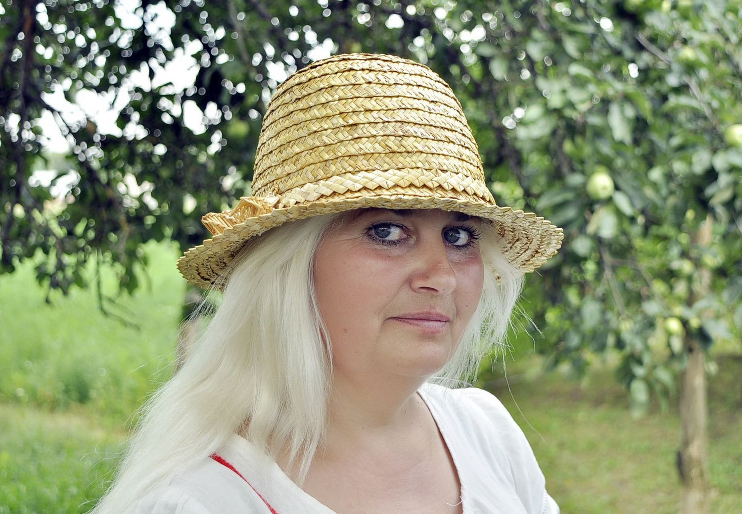 Klassischer ukrainischer Hut mit Glocken foto 2