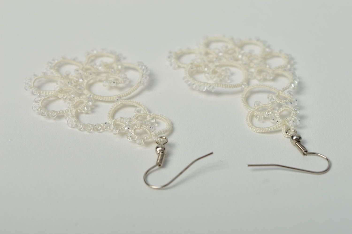 Handmade woven lace earrings artisan jewelry designs beautiful jewellery photo 4