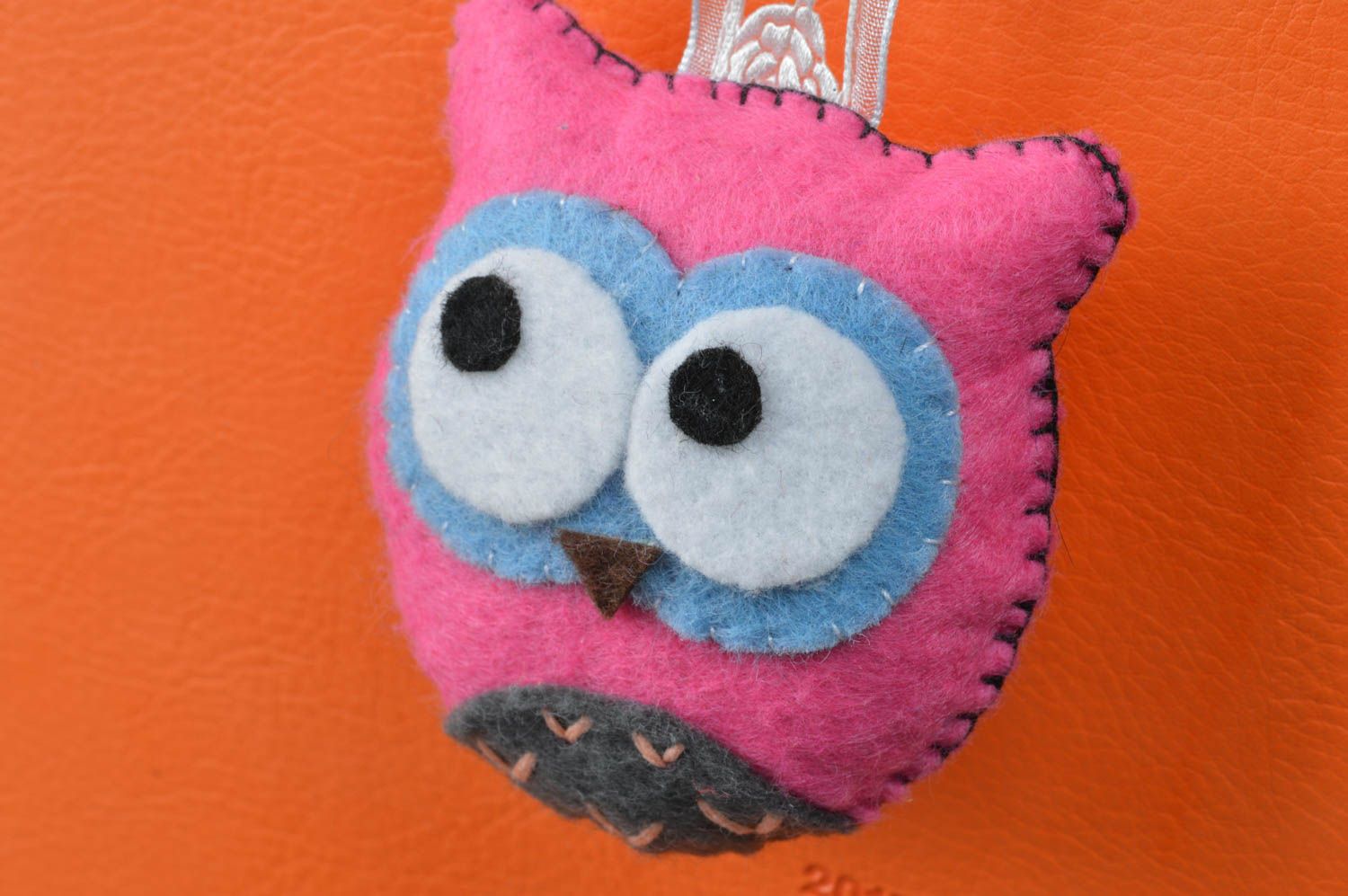 Handmade designer decorative ribbon bookmark with soft felt pink felt owl charm  photo 3